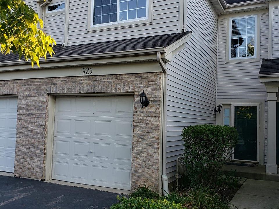 1st image of 929 Creekside Ct