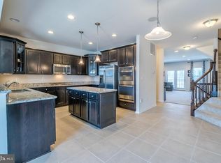 9053 Maria Way, Manassas Park, VA 20111