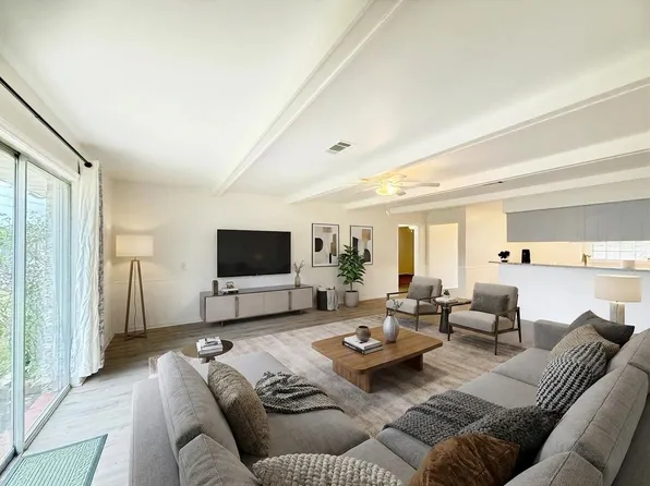 6002 De Milo Dr, Houston, TX 77092