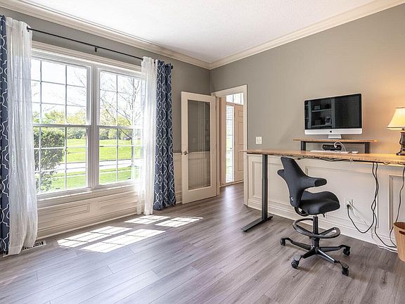 5th image of 8790 Belworth Sq