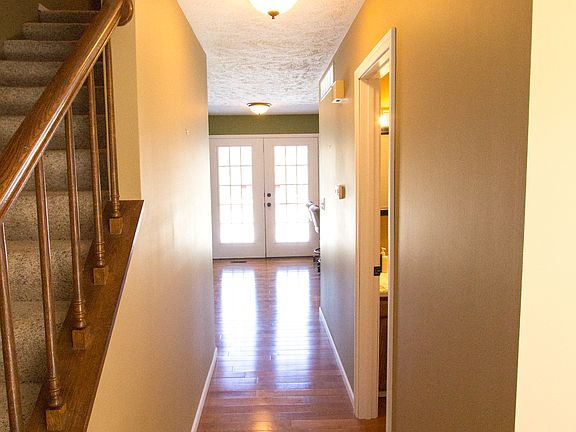 5th image of 2904 Grandview Dr