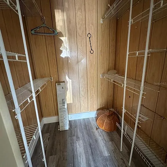 1508 Mona Ave — Photo 18