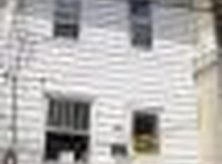 229 W Arlington St, Shenandoah, PA 17976