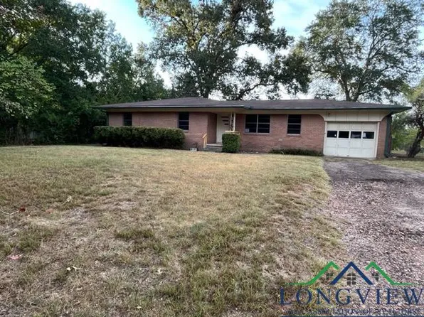 1203 Dawn St, Gilmer, TX 75644