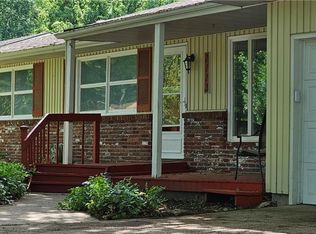 1113 W 27th St, Lawrence, KS 66046