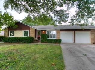 5208 N Flora Ave, Kansas City, MO 64118