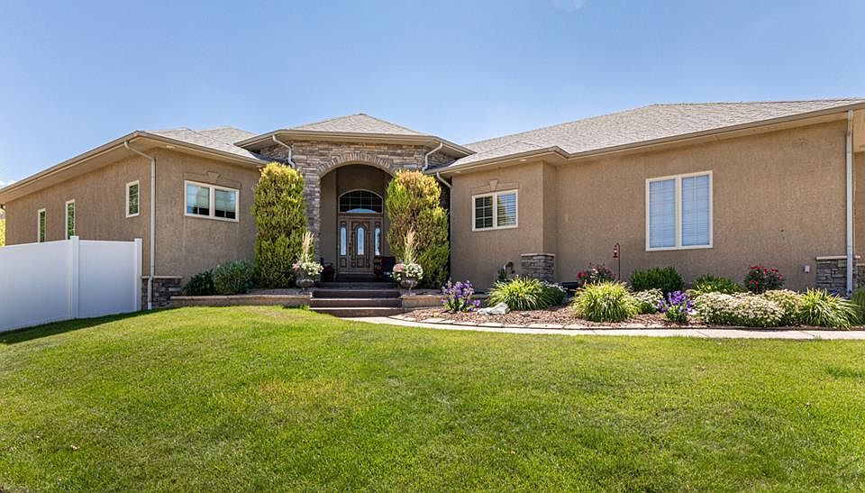 1st image of 5122 Sonoma Dr