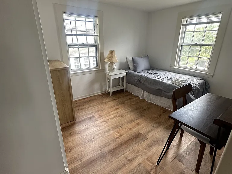 29 Soundview Dr — Photo 6