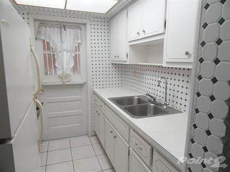 3rd image of 20490 NW 7th Ave APT 2
