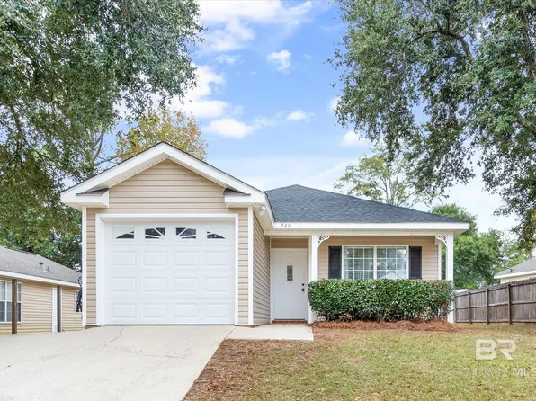 940 Hamilton Bridges Dr E, Mobile, AL 36695