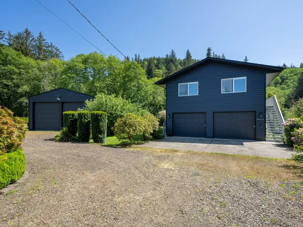 19065 Steelhead Pl, Cloverdale, OR 97112
