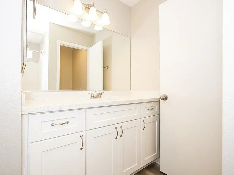 3117 Honeysuckle Ave — Photo 10