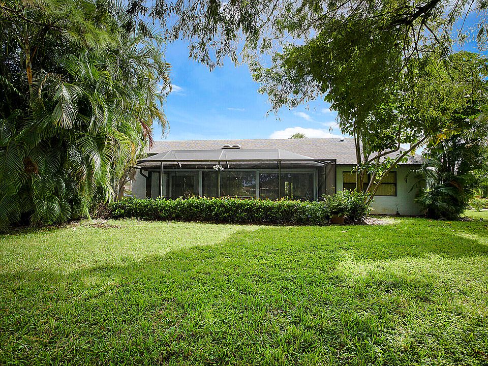 1st image of 5663 Willow Creek Lane