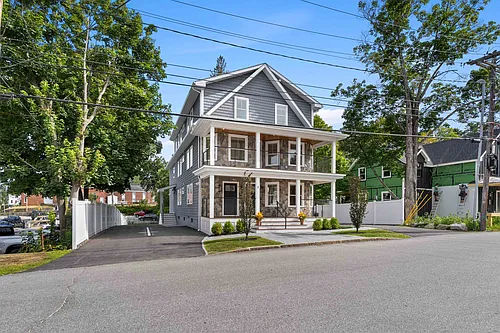 8 Water St #1 Photo 1