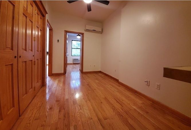 1st image of 262 W 73rd St #4R