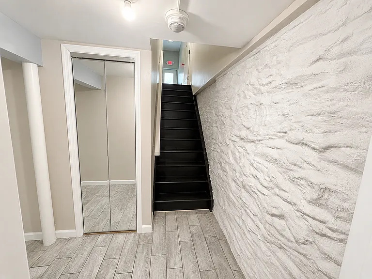 63 Garden St #3C — Photo 3