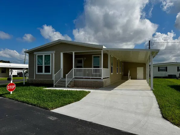 1275 Monticello Dr, Daytona Beach, FL 32119