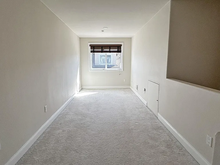 1266 Avenida Benito — Photo 23