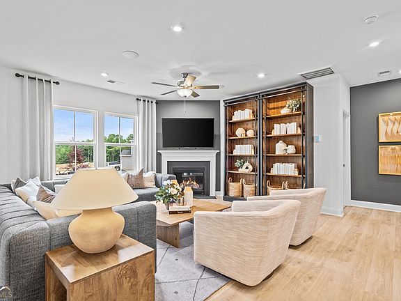 7th image of this home