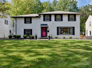 2036 Laurel Hill Dr, South Euclid, OH