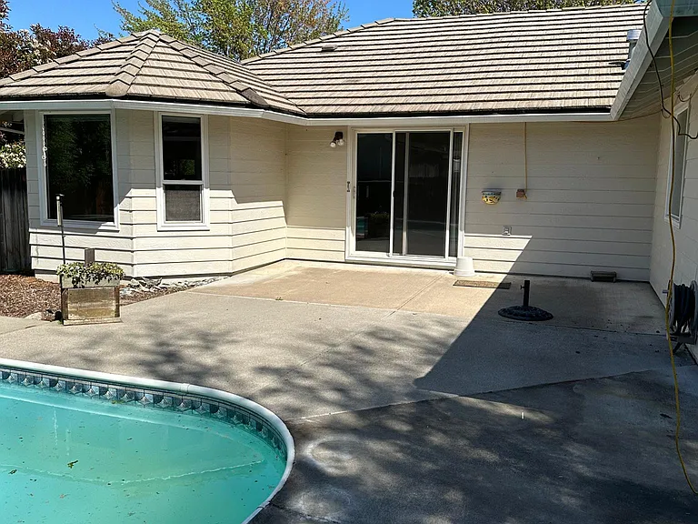600 Jackson Creek Dr — Photo 4
