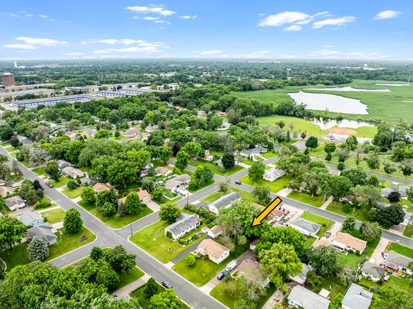 7107 Morgan Ave N, Brooklyn Center, MN 55430