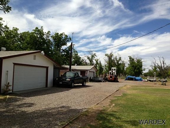 2nd image of 1643 Vista Dr