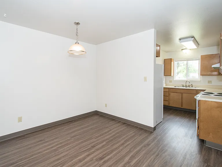 1720 Azalea Ct #1 — Photo 5