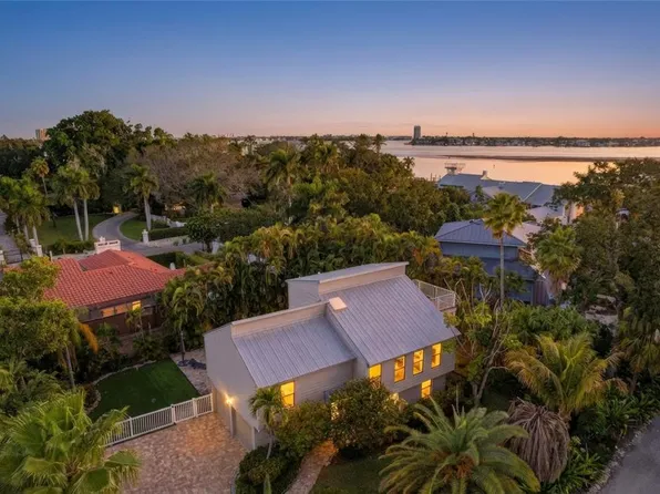 3446 Anglin Dr, Sarasota, FL 34242