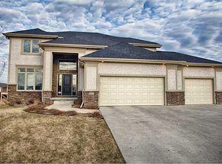 4312 NW 168th Ct, Clive, IA 50325