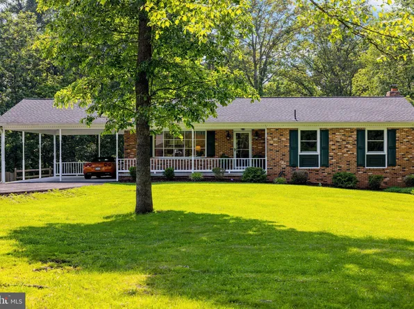 2306 Contest Ln, Haymarket, VA 20169