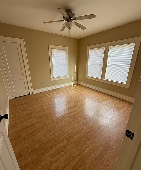 642 N Love St — Photo 13
