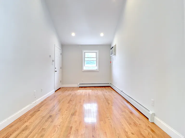 605 Meacham Ave #2 — Photo 9