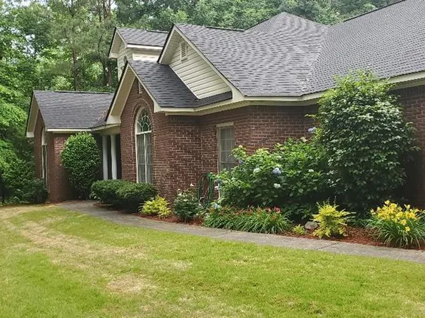 324 Grantham Dr, Cataula, GA 31804