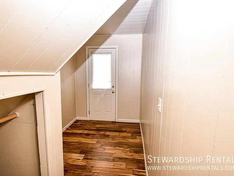 1376 W 6th Ave #A — Photo 10