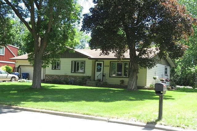 1st image of 1012 Borgert Ave