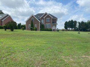 1021 Rolling Farm Dr, Raleigh, NC 27603