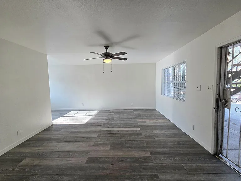 3370 Brussels St — Photo 3