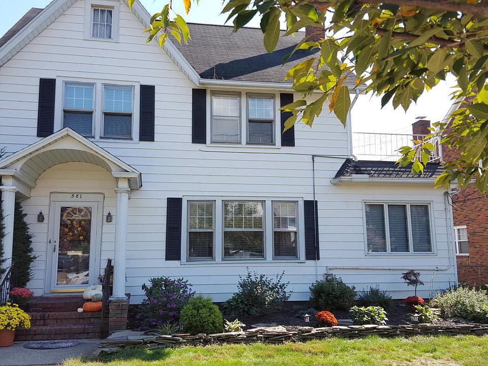 1st image of 581 Meadowland Ave