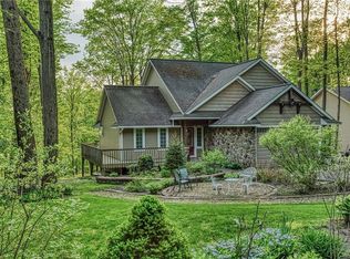 5468 Crestwood Rd, Bemus Pt, NY 14712