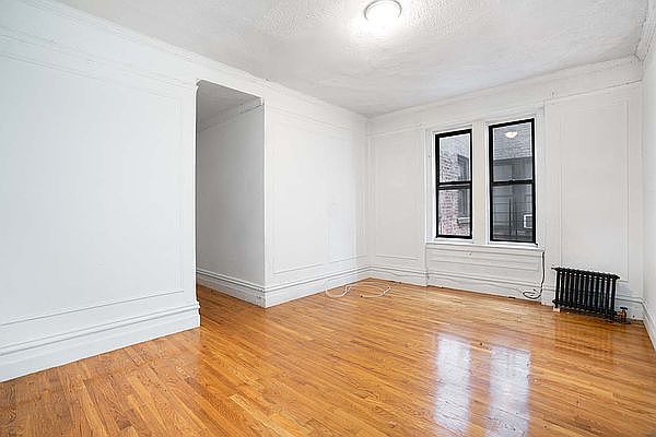 1st image of 305 W 138th St #4A