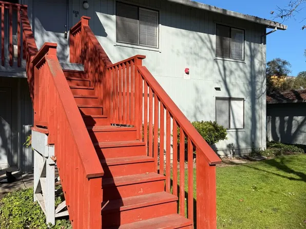 ro664WestAvenue (The Pines), 664 West Ave #668B, Santa Rosa, CA 95407