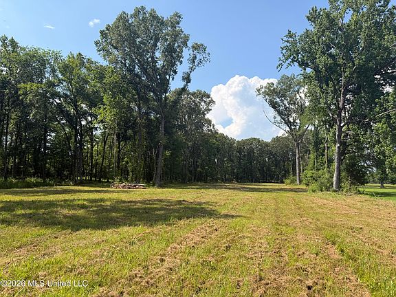 2nd image of 512 Ratliff Ferry Rd