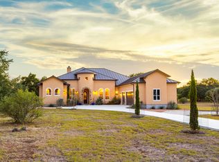 530 Horseshoe Fls, Bandera, TX 78003