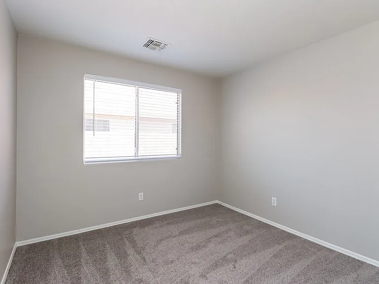 8213 W Papago St — Photo 12