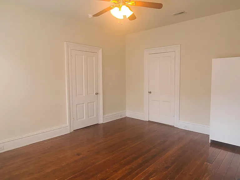 113 E Leigh St — Photo 11