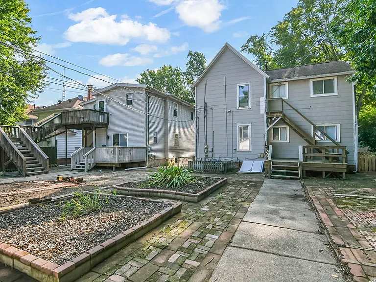 1311 S Walnut St — Photo 8