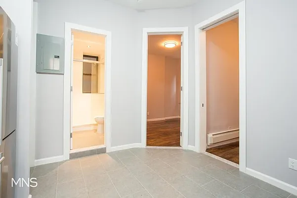 Rented by MNS Marketing | media 21