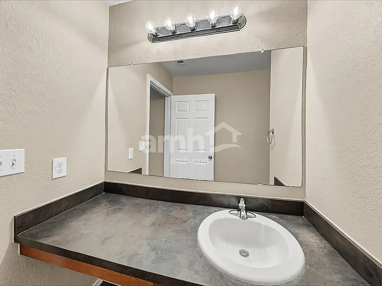 7215 Geranium Path — Photo 11