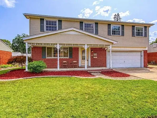 9841 Roosevelt St, Taylor, MI 48180